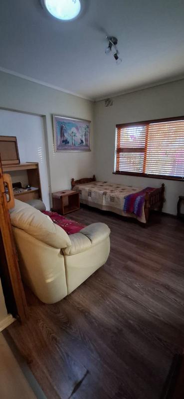 4 Bedroom Property for Sale in Panorama Western Cape